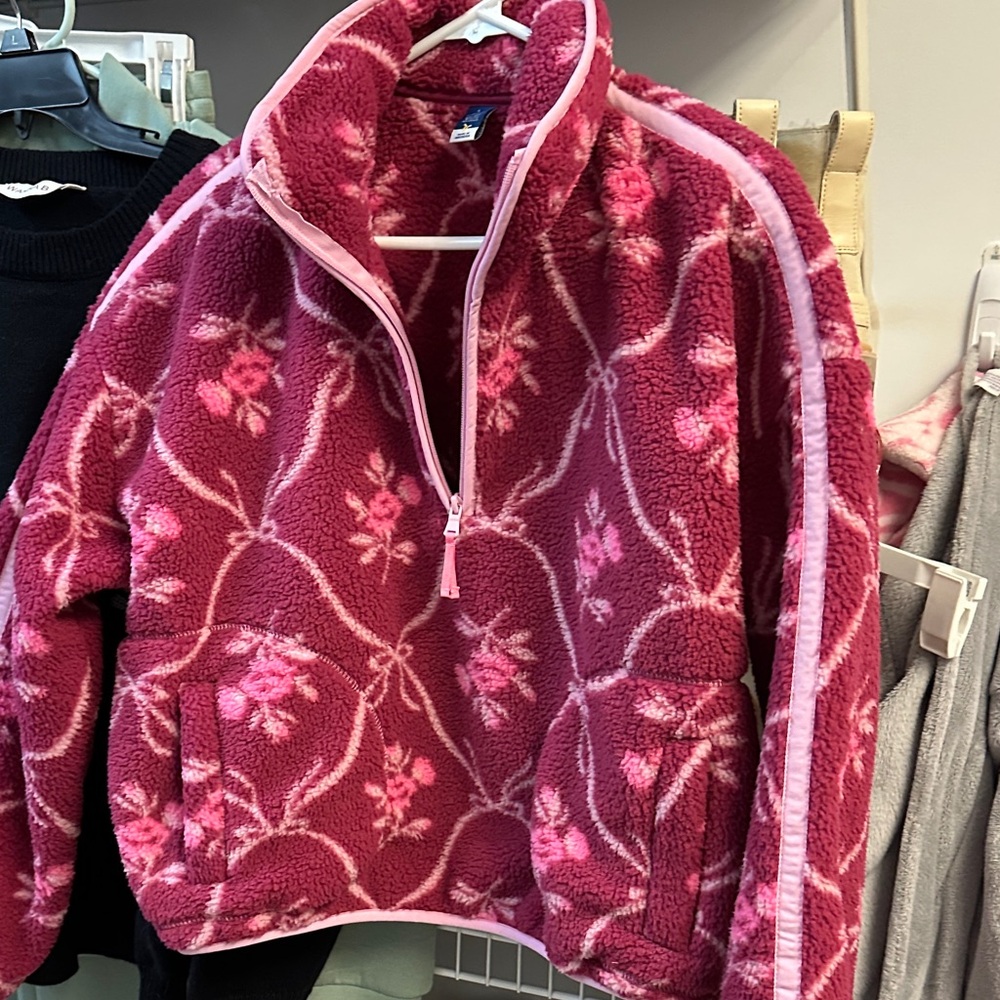 Old Navy Floral Pink Fleece Pullover